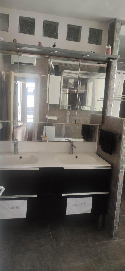 Logement Chambre Seul En Supplement Ou Dortoir Mixte ロックモール エクステリア 写真